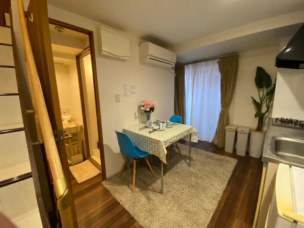 Takemura Building 102 Apartment Tokyo